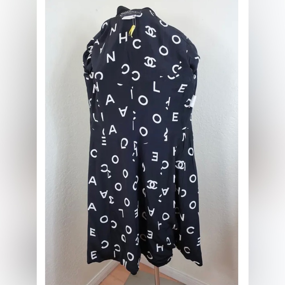 Vintage CHANEL Boutique Classic Black Wool CC Logo Coat Dress Small 42 6 7 8